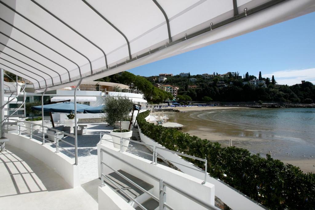 Piccolo Hotel Del Lido レーリチ エクステリア 写真