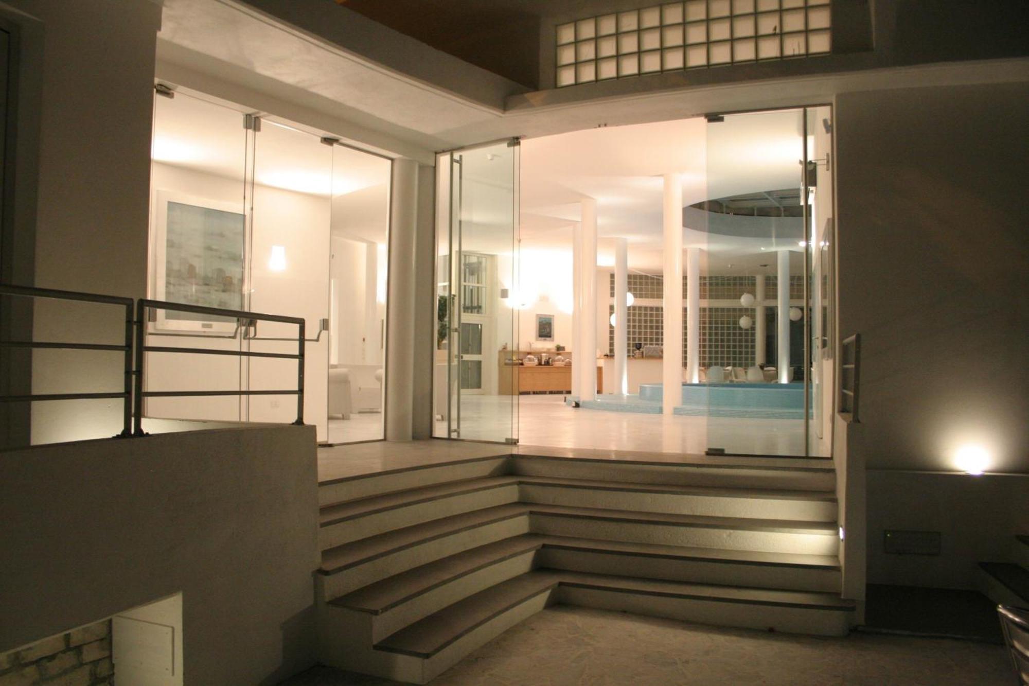 Piccolo Hotel Del Lido レーリチ エクステリア 写真